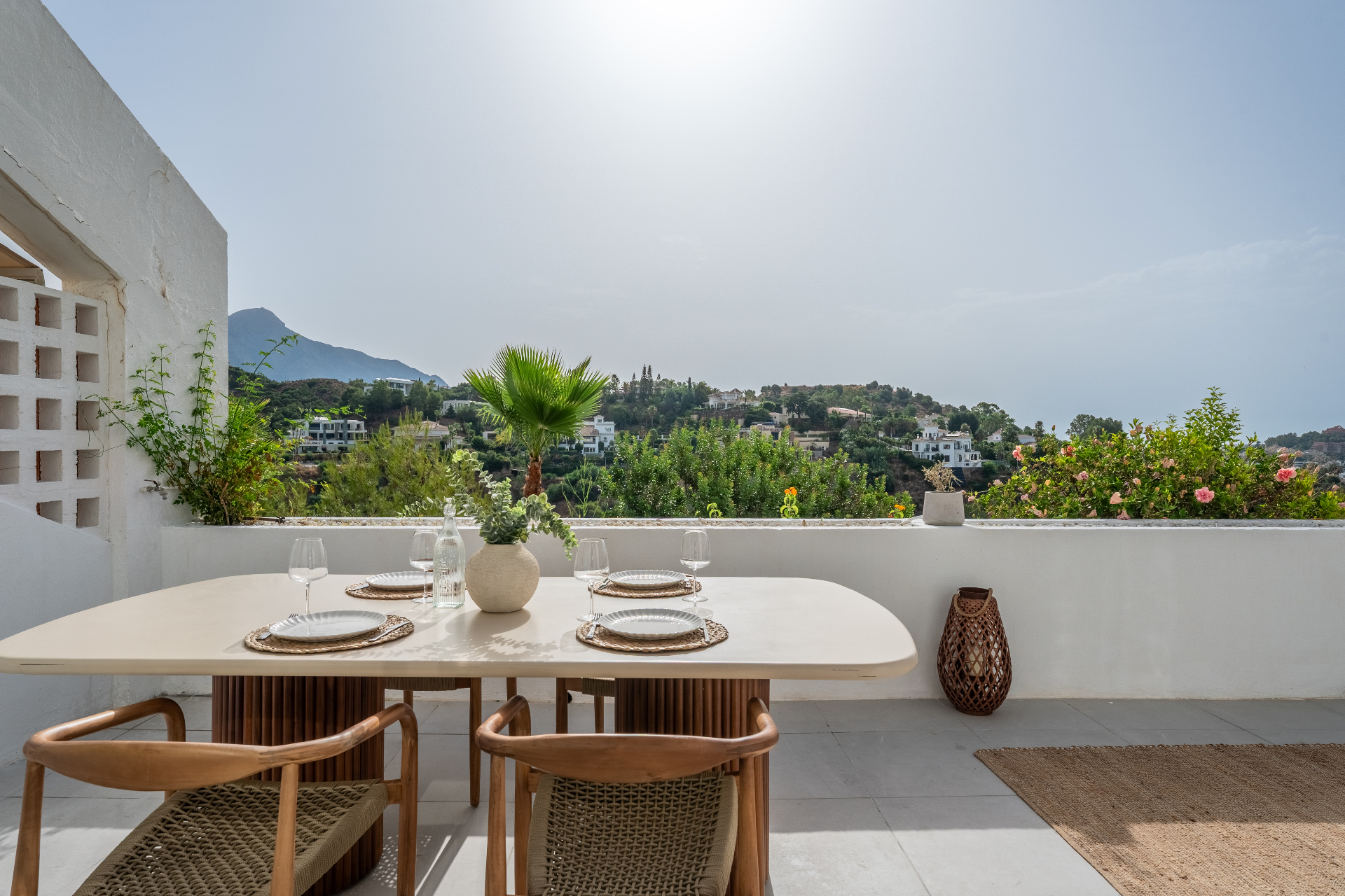 Terrace dining with mountain view